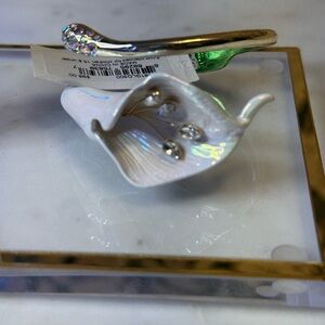 Betsey Johnson Gold-tone White Flower Wrap Bracelet with Rhinestones